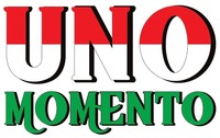 UNO MOMENTO