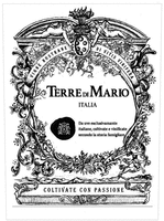 VIGNE NOSTRANE DI VITIS VINIFERA TERRE DI MARIO ITALIA Da uve esclusivamente italiane, coltivate e vinificate secondo la storia famigliare COLTIVATE CON PASSIONE