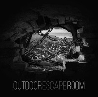 OUTDOOR ESCAPE ROOM