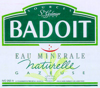 SOURCES St Galmier BADOIT EAU MINERALE Naturelle GAZEUSE naturelle GAZEUSE